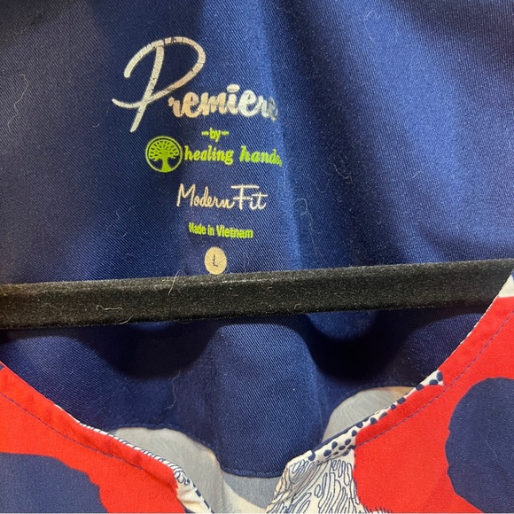 Premier by Healing Hands Flower Print Scrub Top - Picture 3 of 6